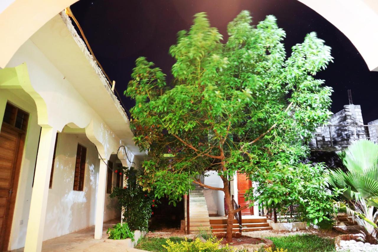 Darwesh Nyumba Lodge Nungwi Exterior photo